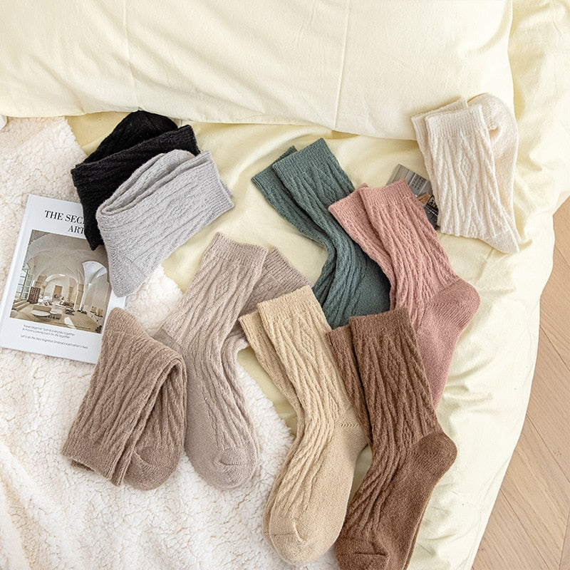 Solid Color Wool Socks Winter Warm Thickening Pile Socks Socks Women's Middle Tube Socks Japanese Twist Plush Socks